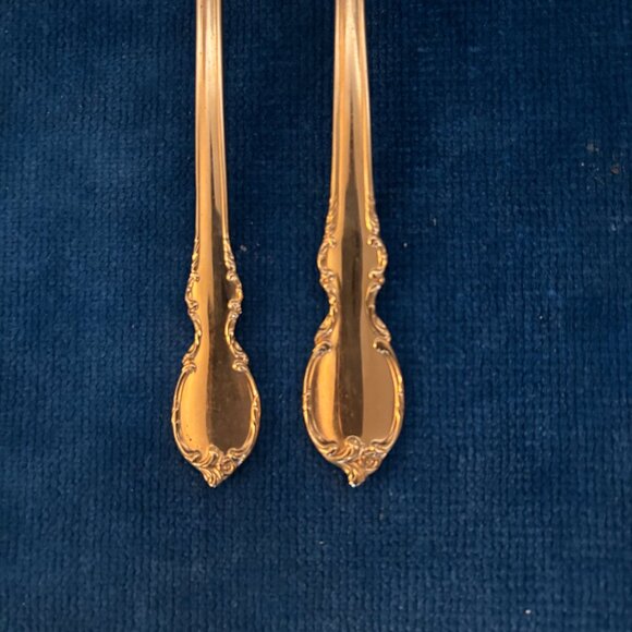 Gold Serving Pieces - Picture 4 of 4